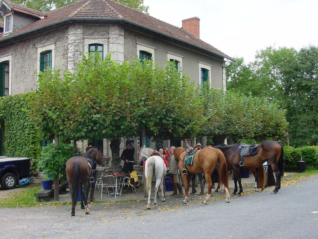 Auberge Magnette Audes Esterno foto